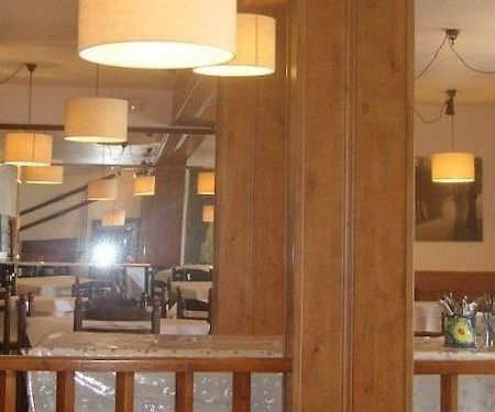 Hotel Tirol Formigal Buitenkant foto