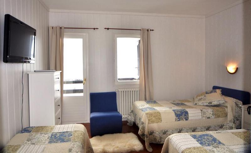 Hotel Tirol Formigal Buitenkant foto