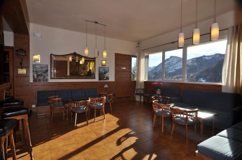 Hotel Tirol Formigal Buitenkant foto