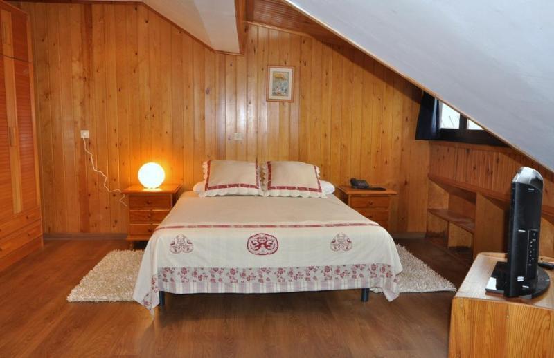Hotel Tirol Formigal Buitenkant foto