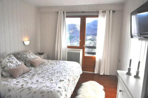 Hotel Tirol Formigal Buitenkant foto